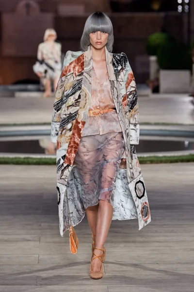 Look 2
